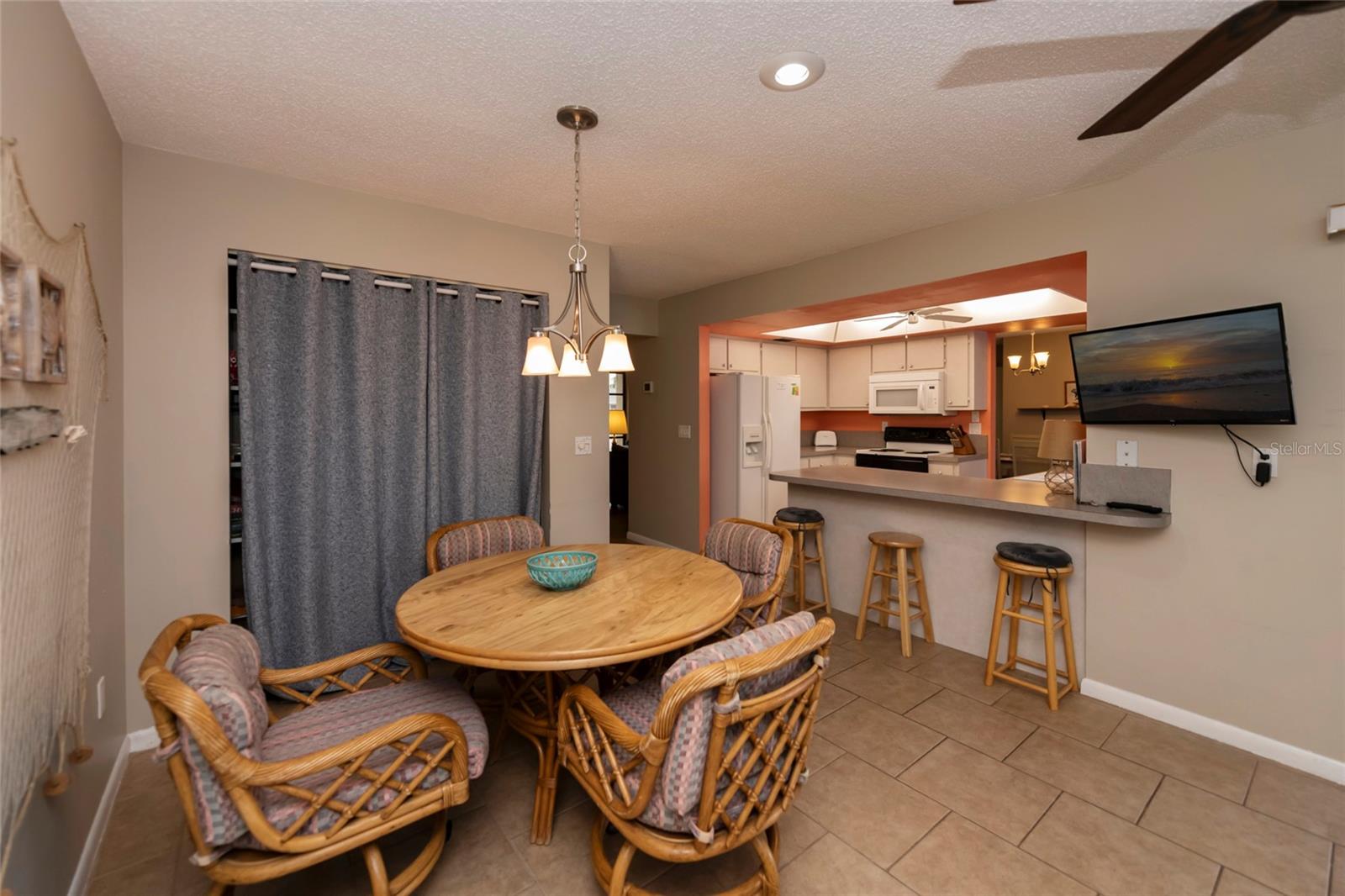 Image 24 of 53 For 543 Mayview Avenue Nw