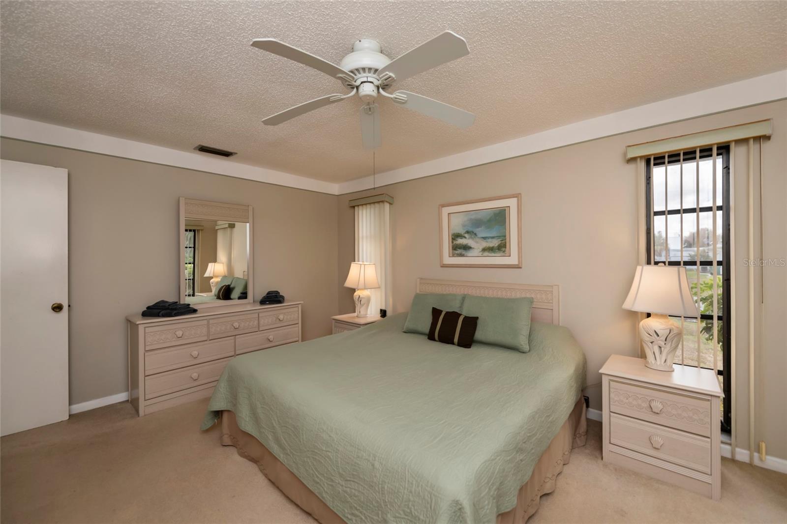 Image 28 of 53 For 543 Mayview Avenue Nw