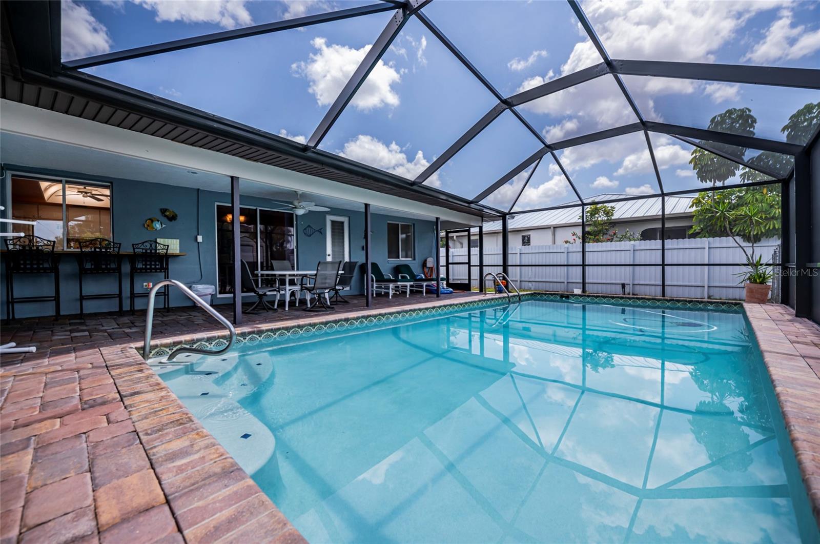 Image 46 of 53 For 543 Mayview Avenue Nw