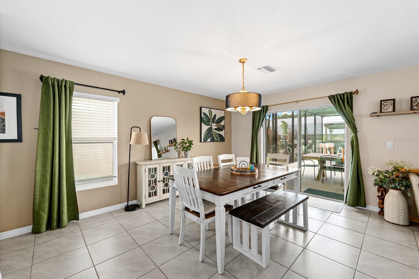 Image 13 of 30 For 12164 Lily Magnolia Lane