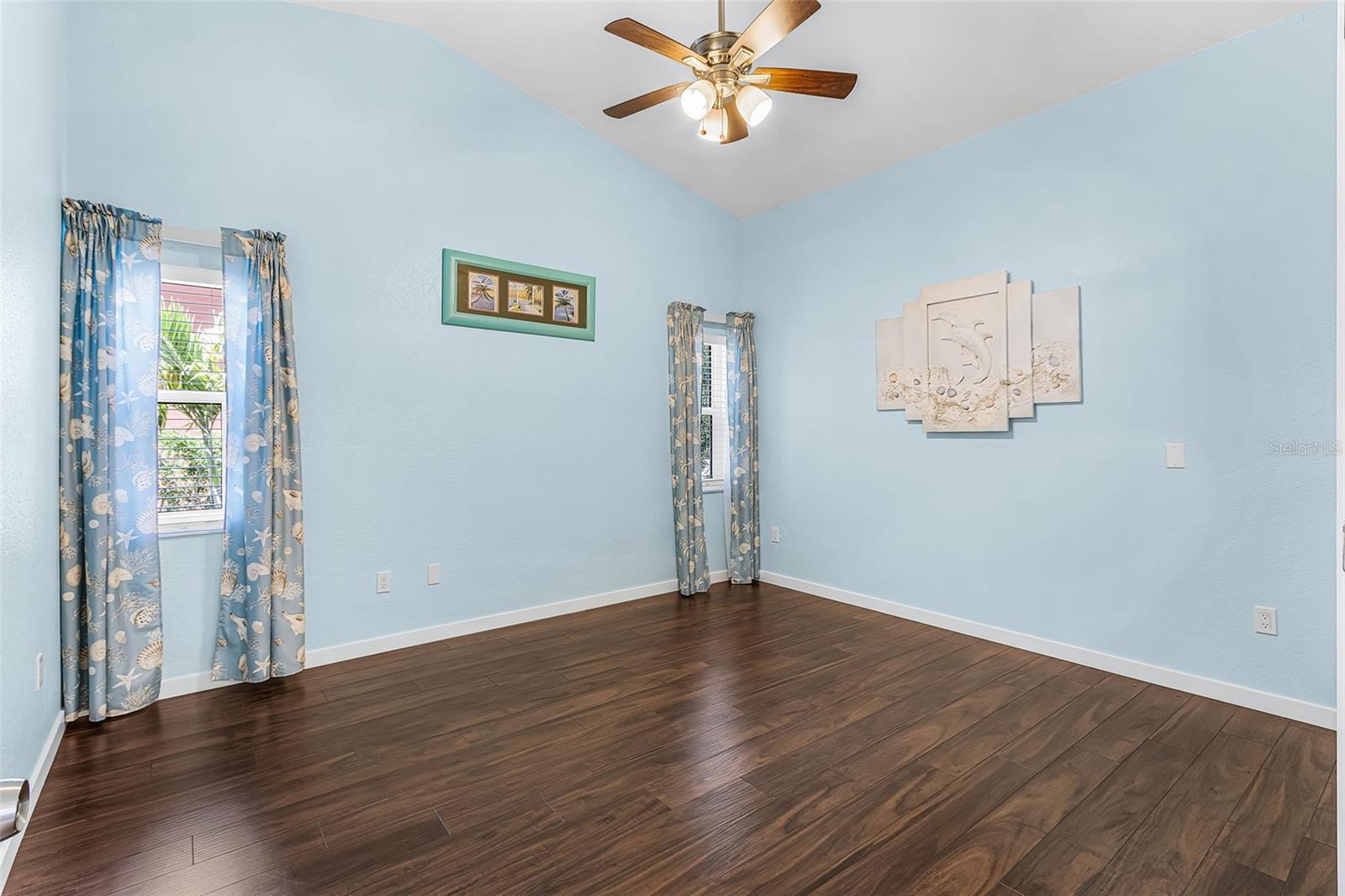 Image 16 of 33 For 3810 Barnegat Drive