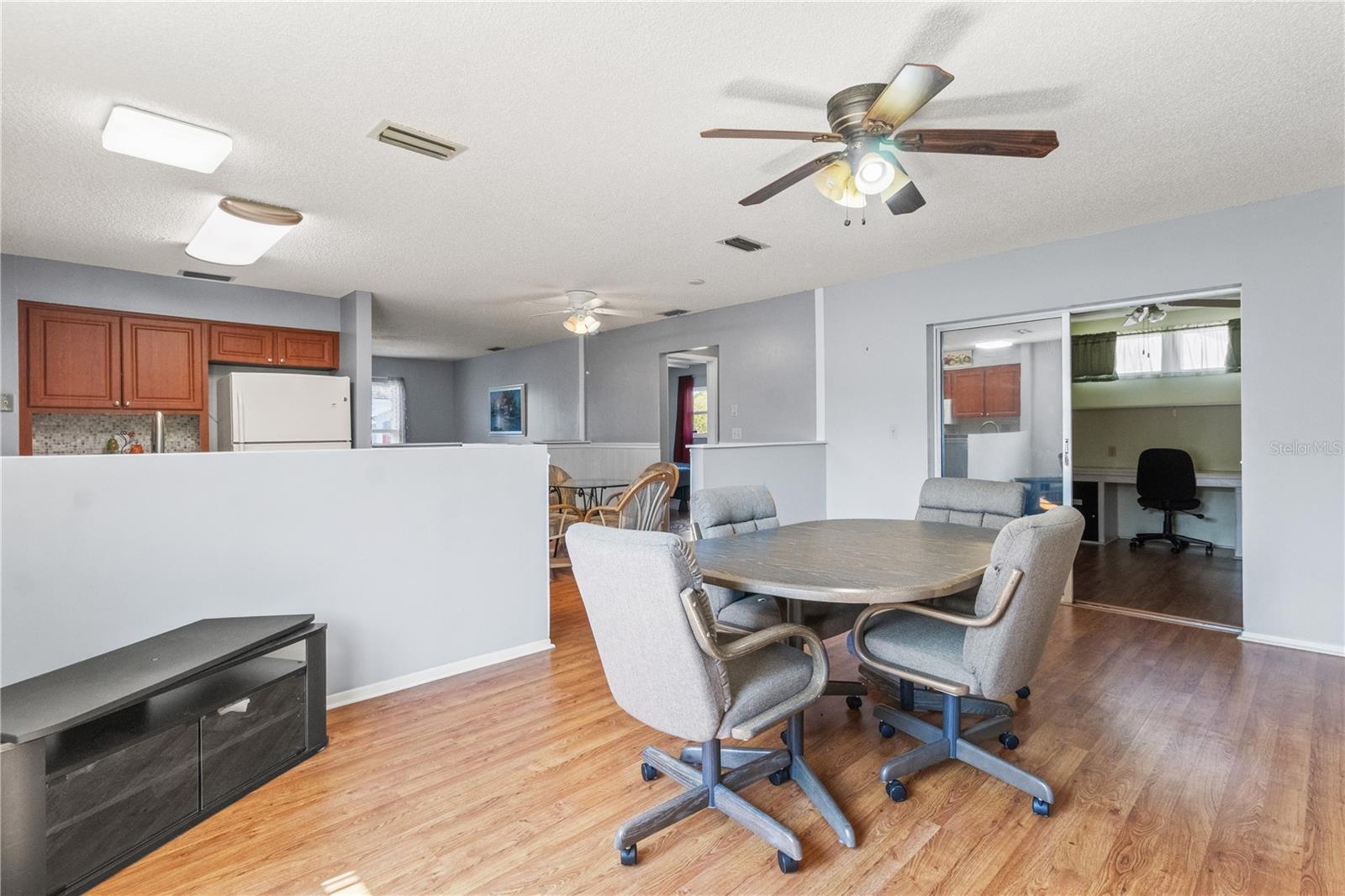 Image 12 of 45 For 3040 Dumas Avenue