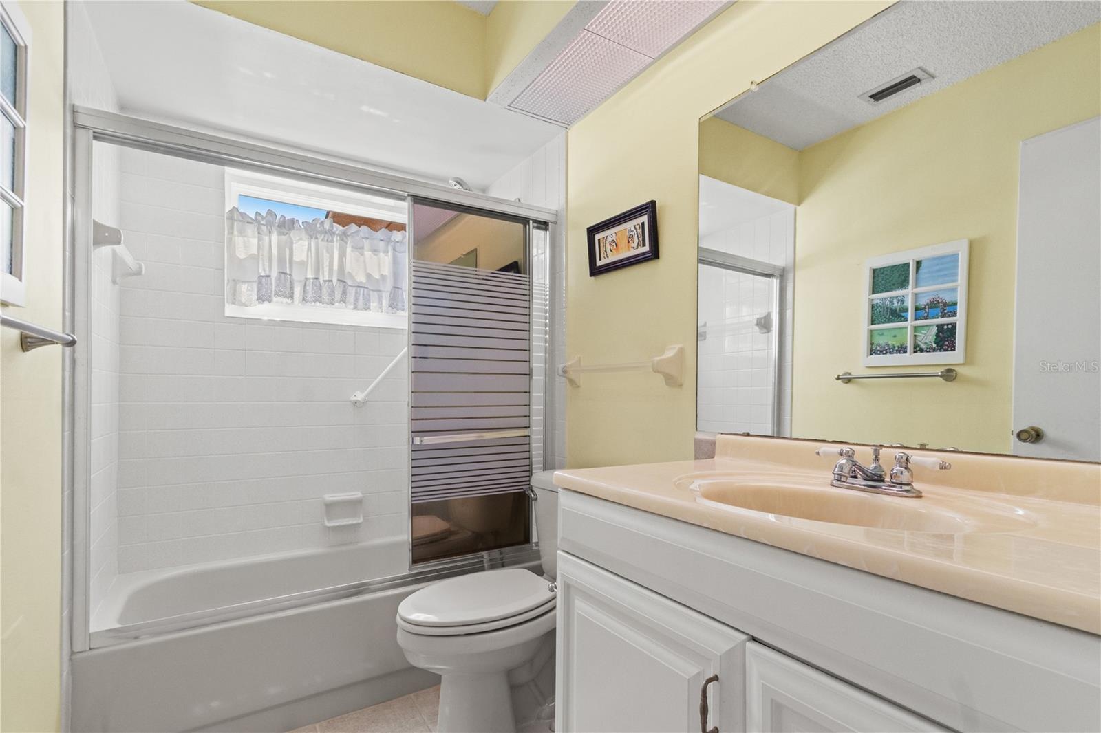 Image 23 of 45 For 3040 Dumas Avenue