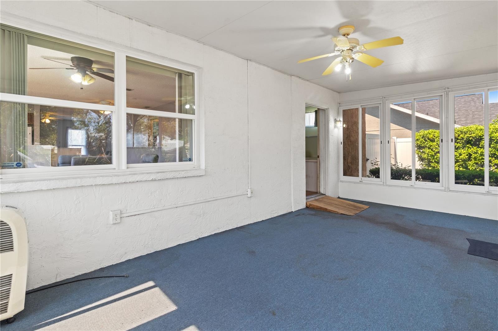 Image 26 of 45 For 3040 Dumas Avenue