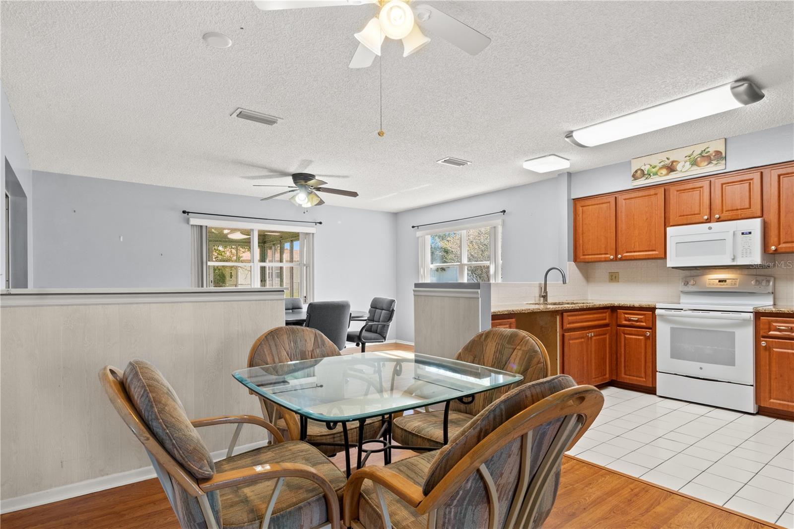 Image 7 of 45 For 3040 Dumas Avenue