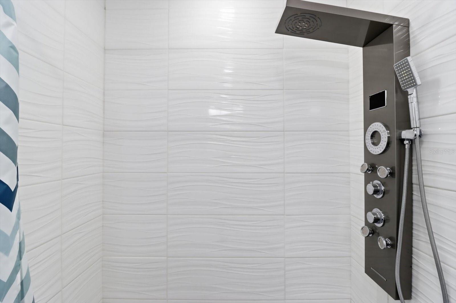 Image 13 of 46 For 700 Stratford Road