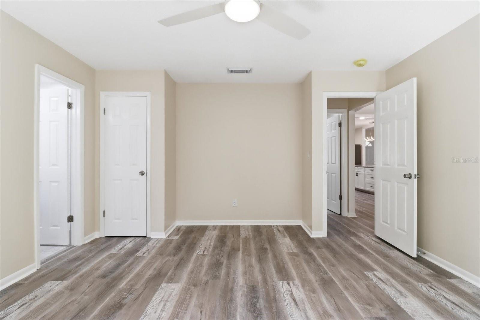 Image 15 of 46 For 700 Stratford Road