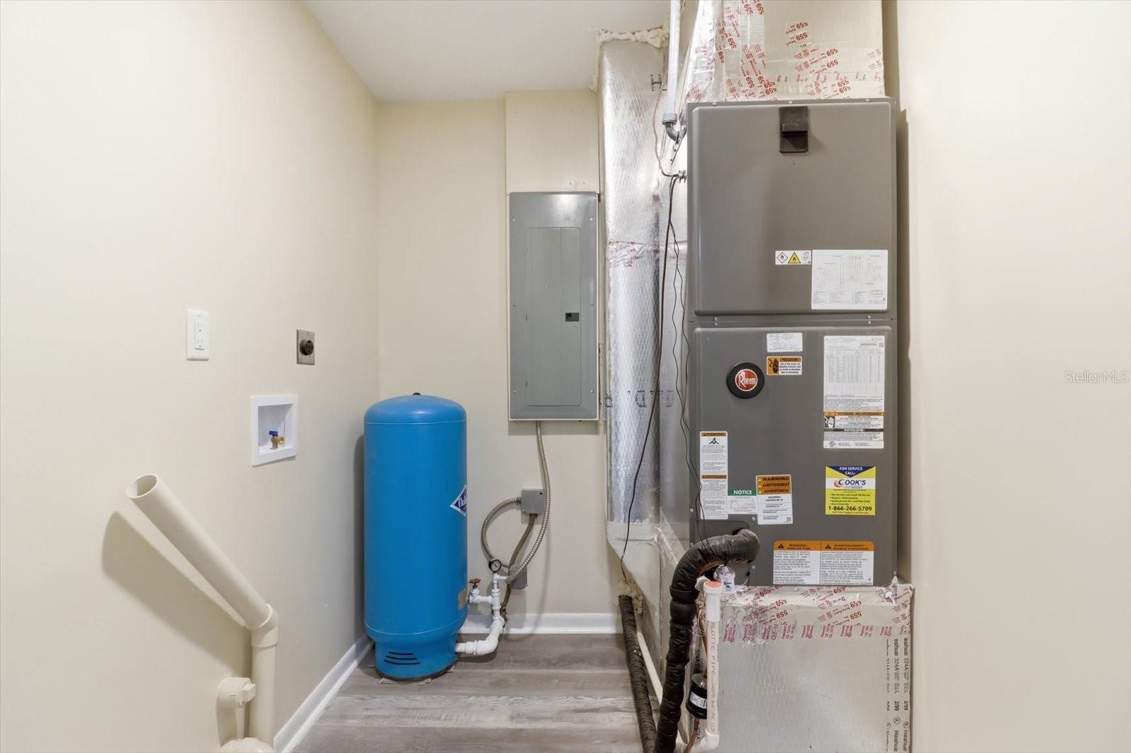 Image 17 of 46 For 700 Stratford Road