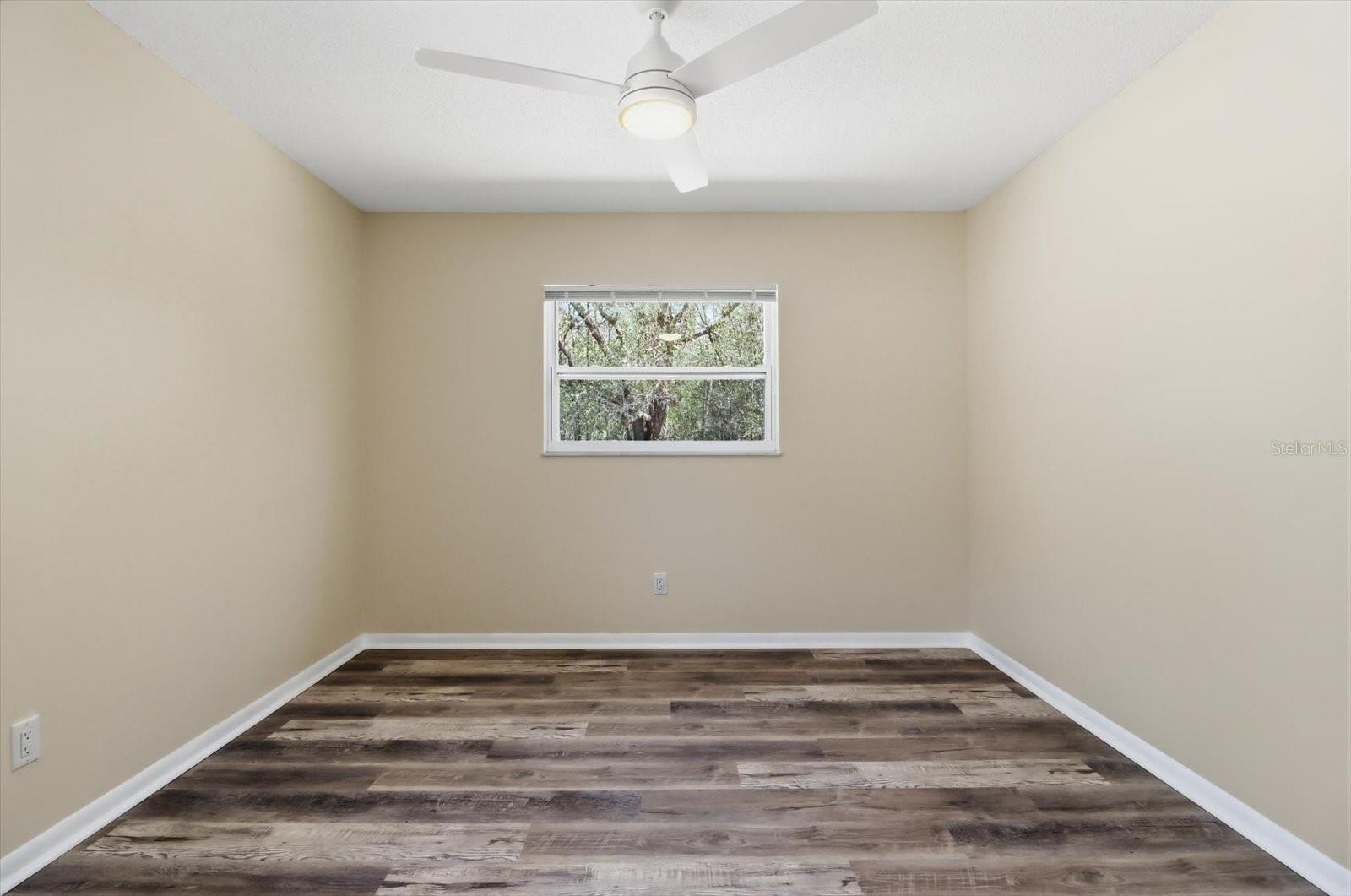 Image 19 of 46 For 700 Stratford Road