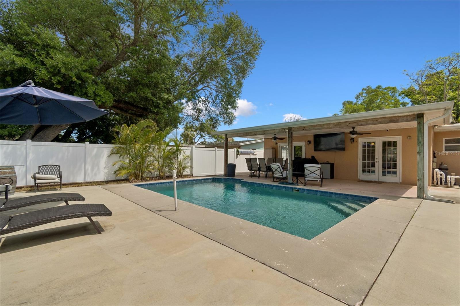 Image 19 of 47 For 5310 72nd Street N