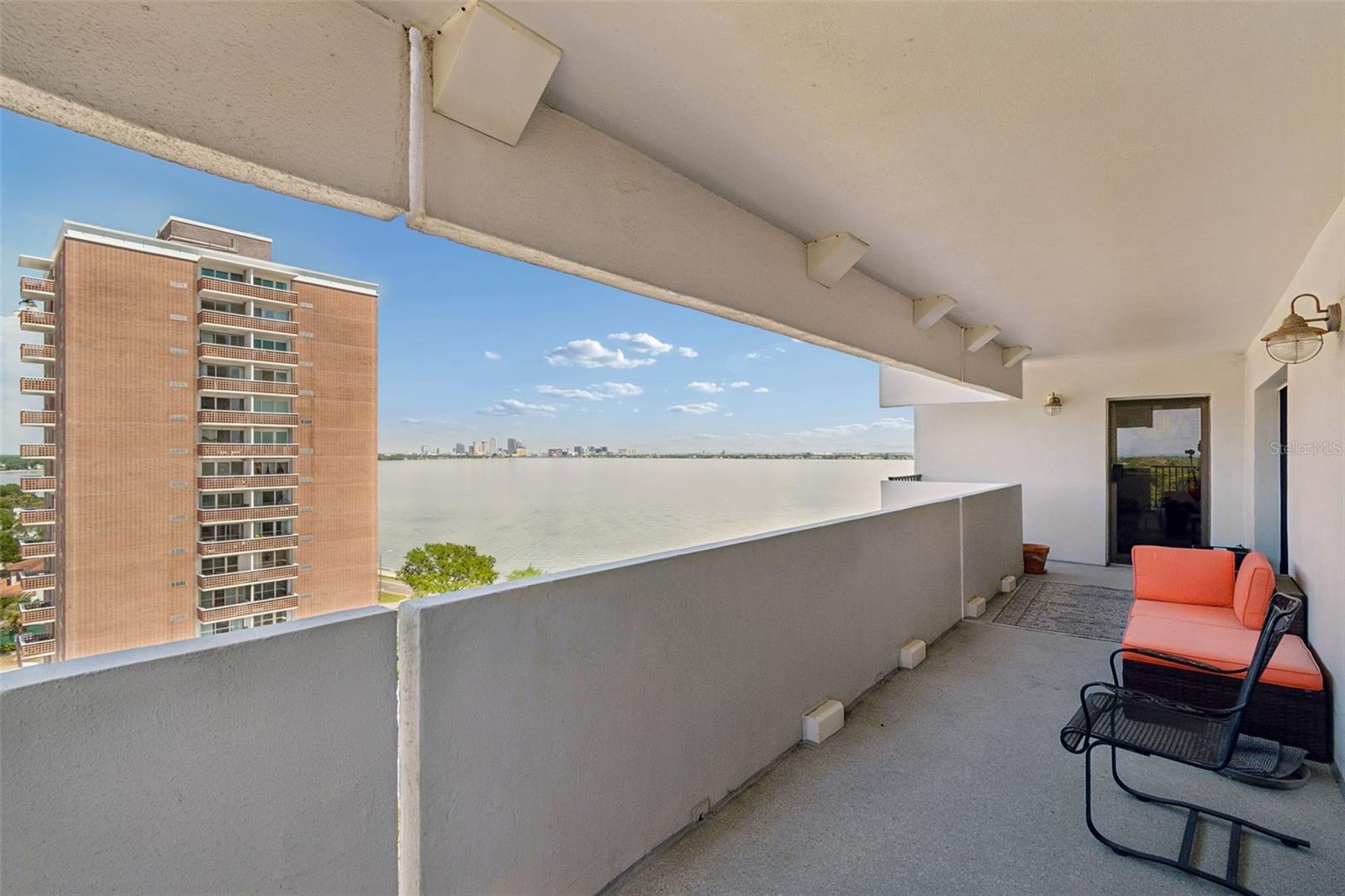 Image 29 of 60 For 4141 Bayshore Boulevard 1106