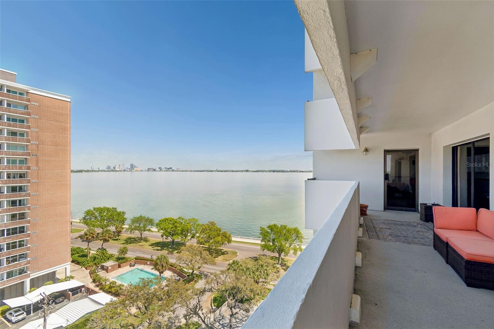 Image 30 of 60 For 4141 Bayshore Boulevard 1106