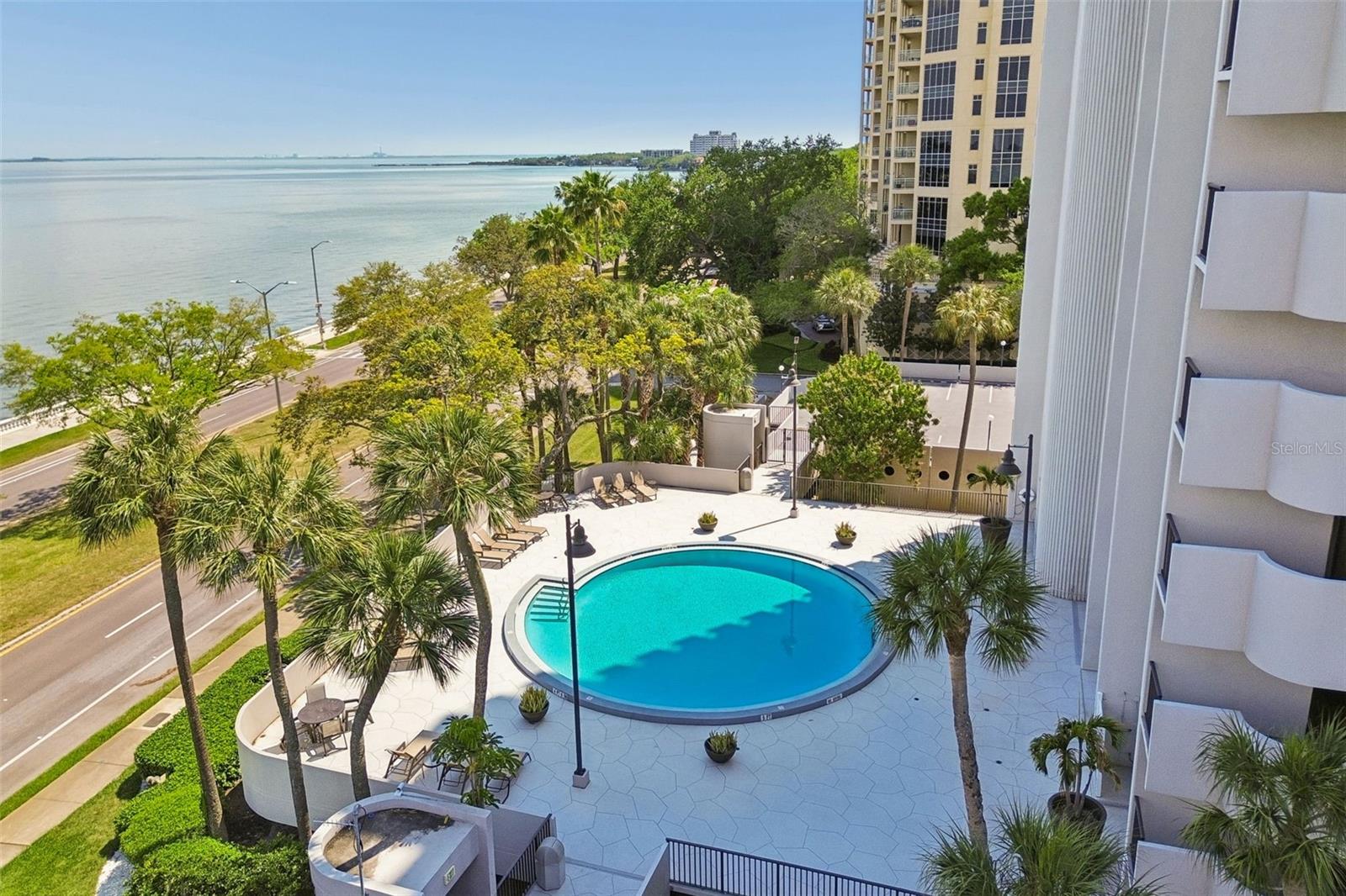 Image 39 of 60 For 4141 Bayshore Boulevard 1106