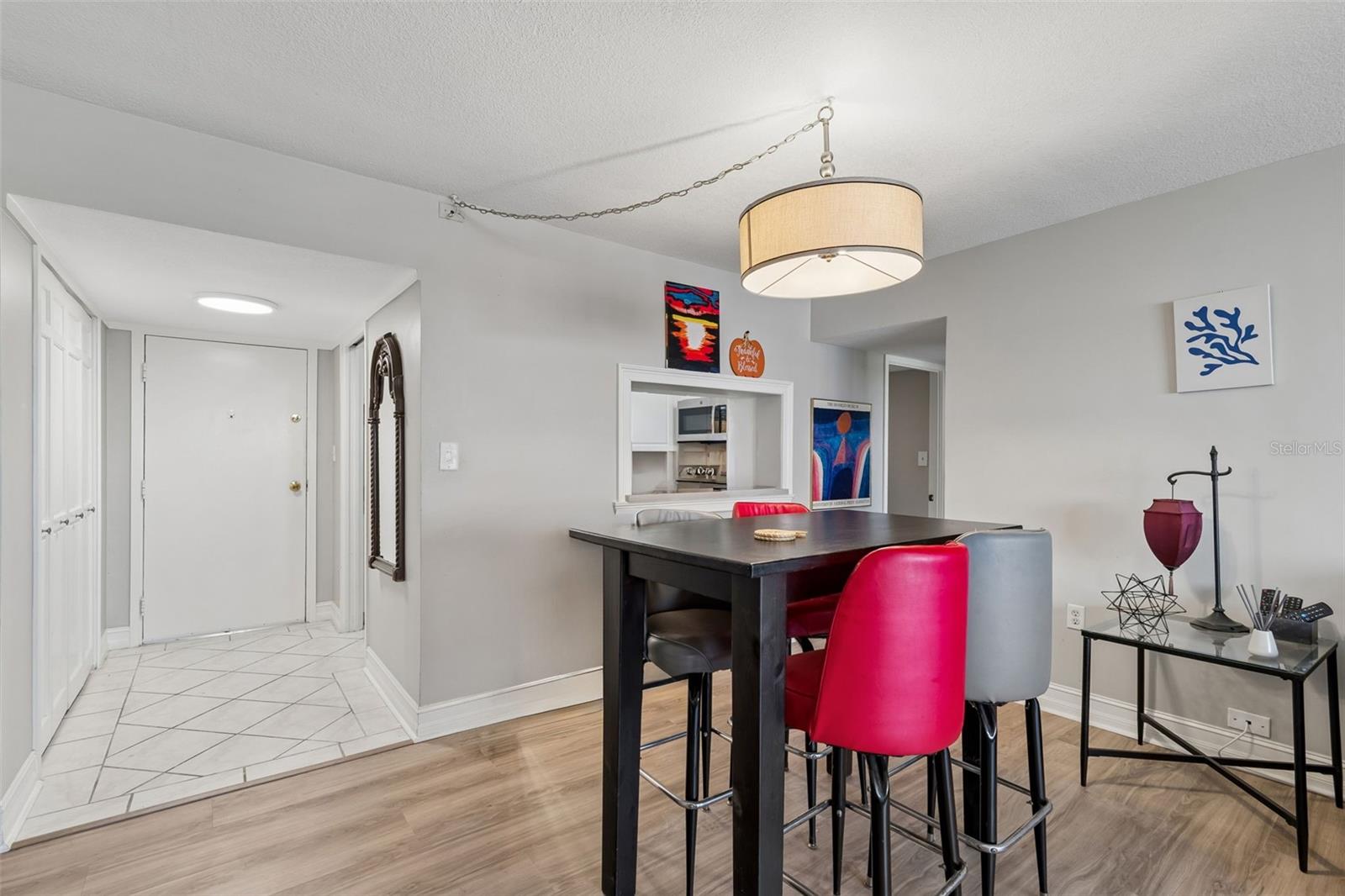 Image 8 of 60 For 4141 Bayshore Boulevard 1106