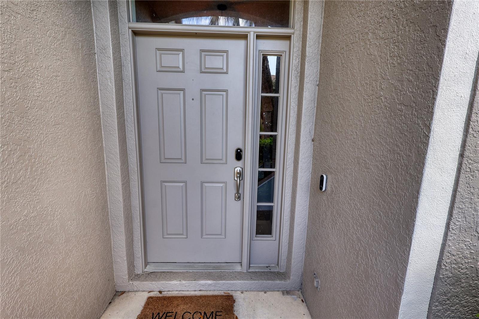 Image 2 of 30 For 671 Vallance Way Ne