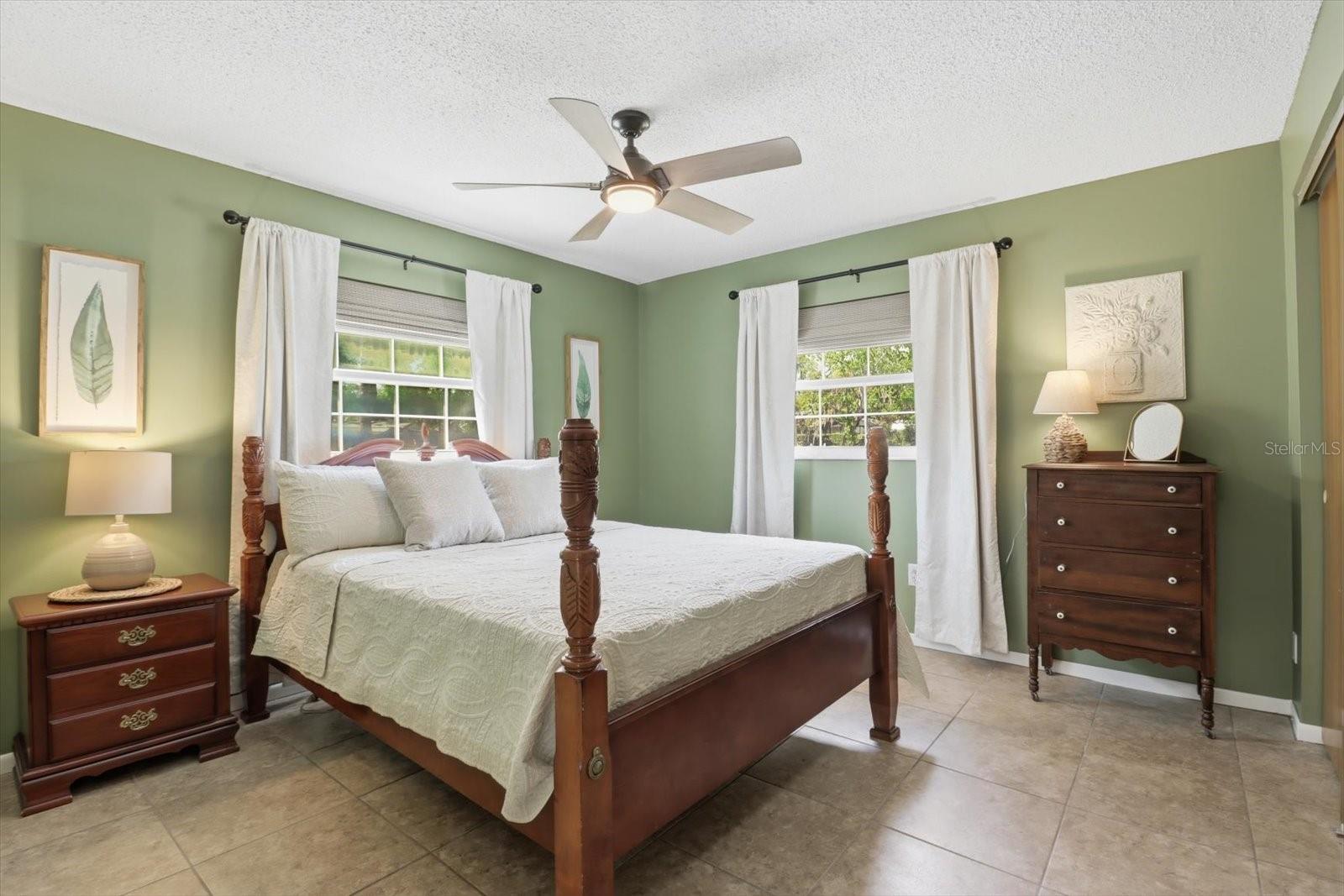 Image 15 of 32 For 6051 Cheryl Lane