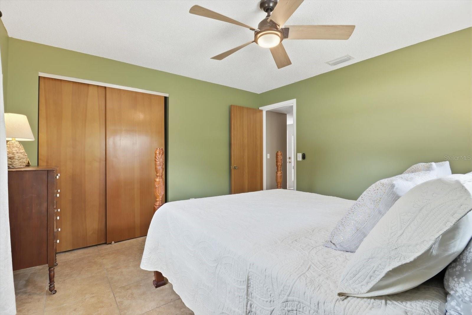 Image 16 of 32 For 6051 Cheryl Lane