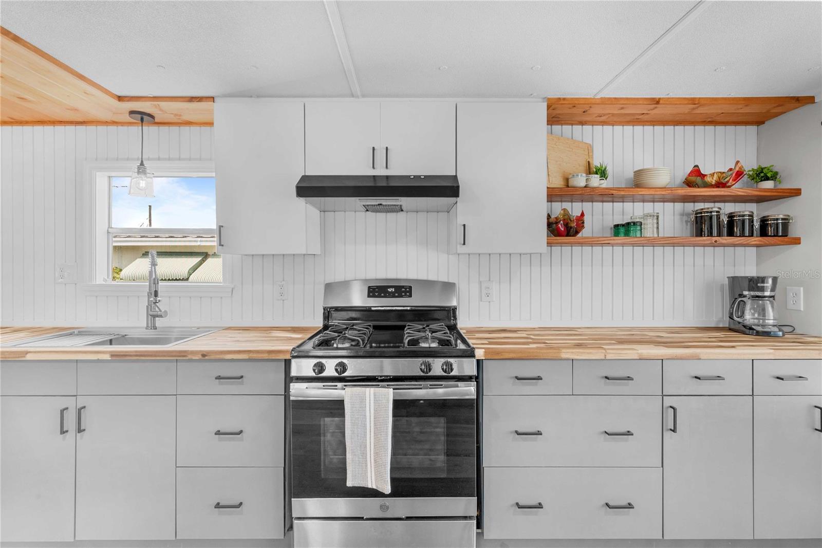 Image 15 of 60 For 5345 Jo Street