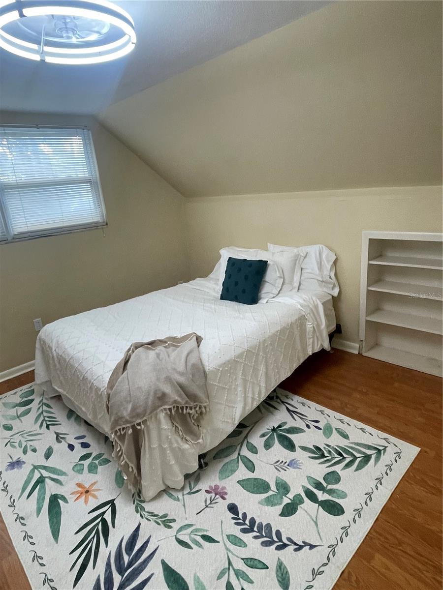 Image 29 of 38 For 8074 37th Avenue N