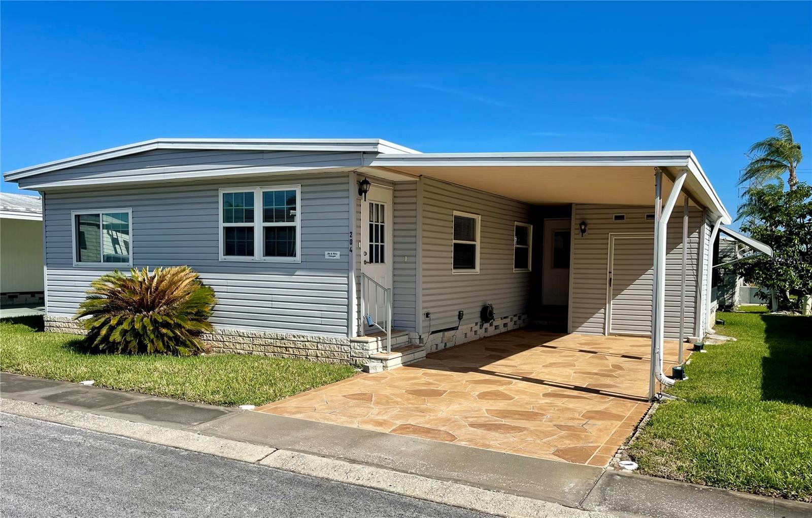 Details for 204 Red Maple Drive, PALM HARBOR, FL 34684