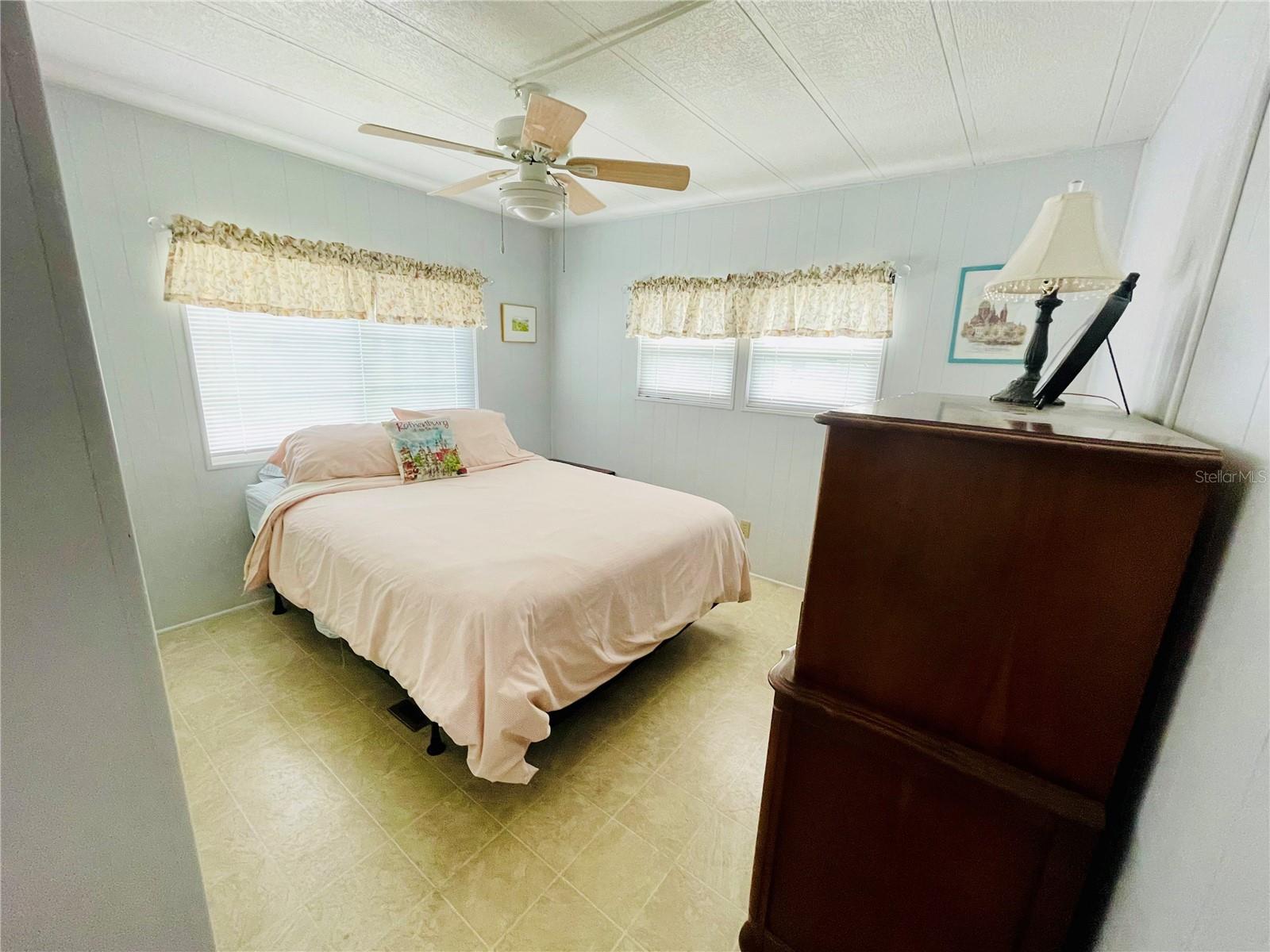 Image 14 of 28 For 204 Red Maple Drive