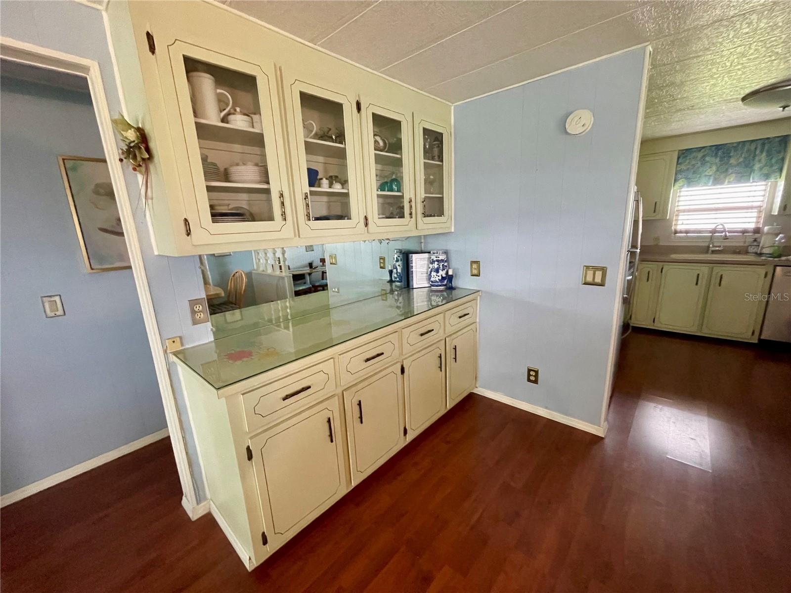 Image 7 of 28 For 204 Red Maple Drive