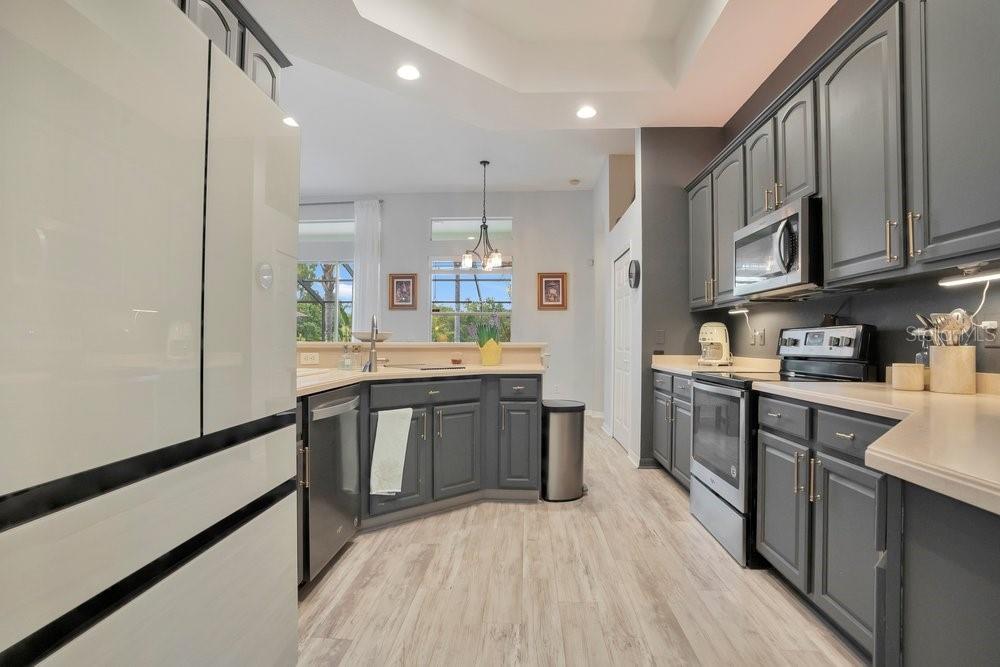 Image 15 of 62 For 11719 Belle Haven Drive