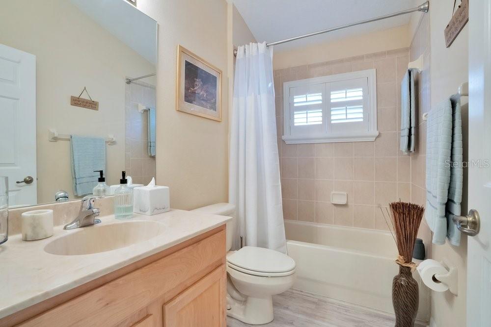 Image 19 of 62 For 11719 Belle Haven Drive