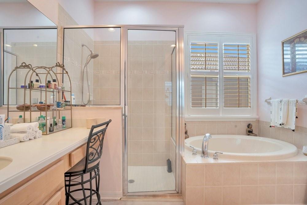 Image 24 of 62 For 11719 Belle Haven Drive