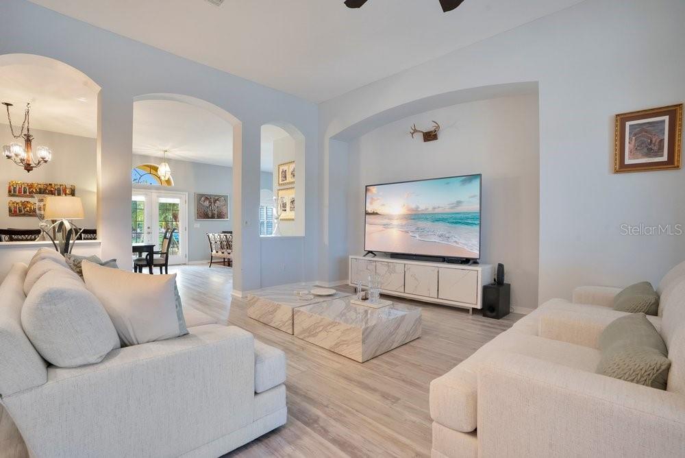 Image 4 of 62 For 11719 Belle Haven Drive