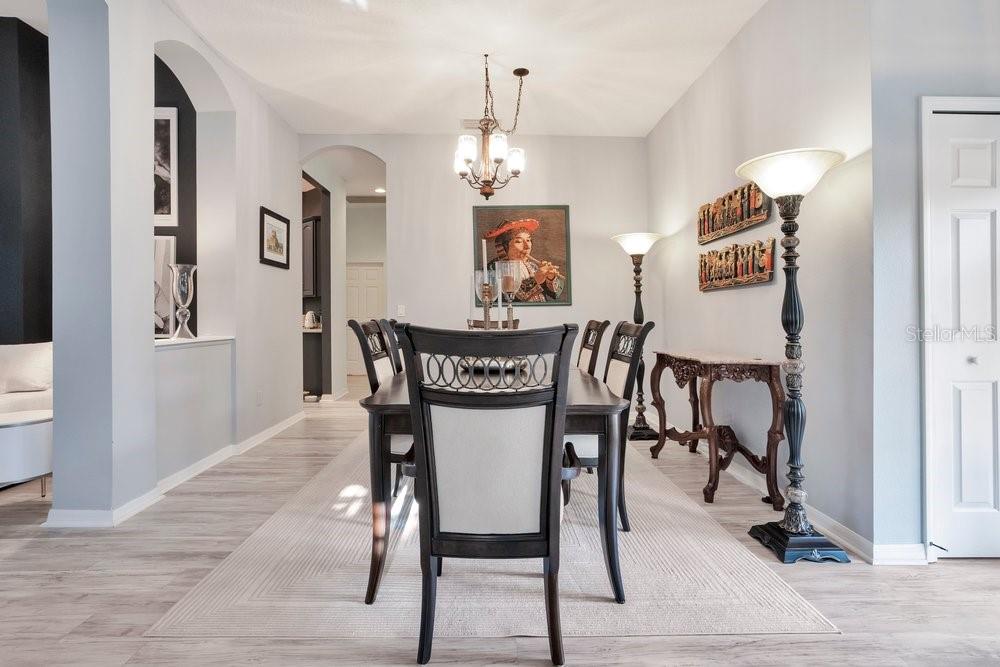 Image 7 of 62 For 11719 Belle Haven Drive