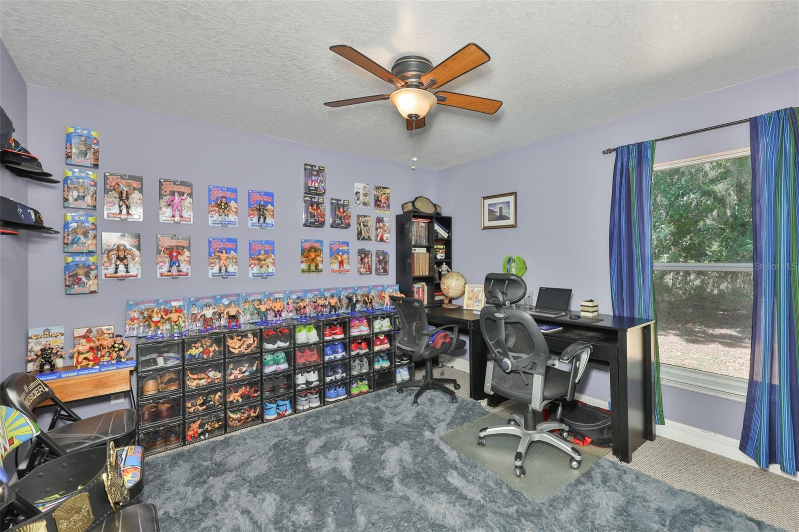 Listing photo id 23 for 1710 Surrey Trail