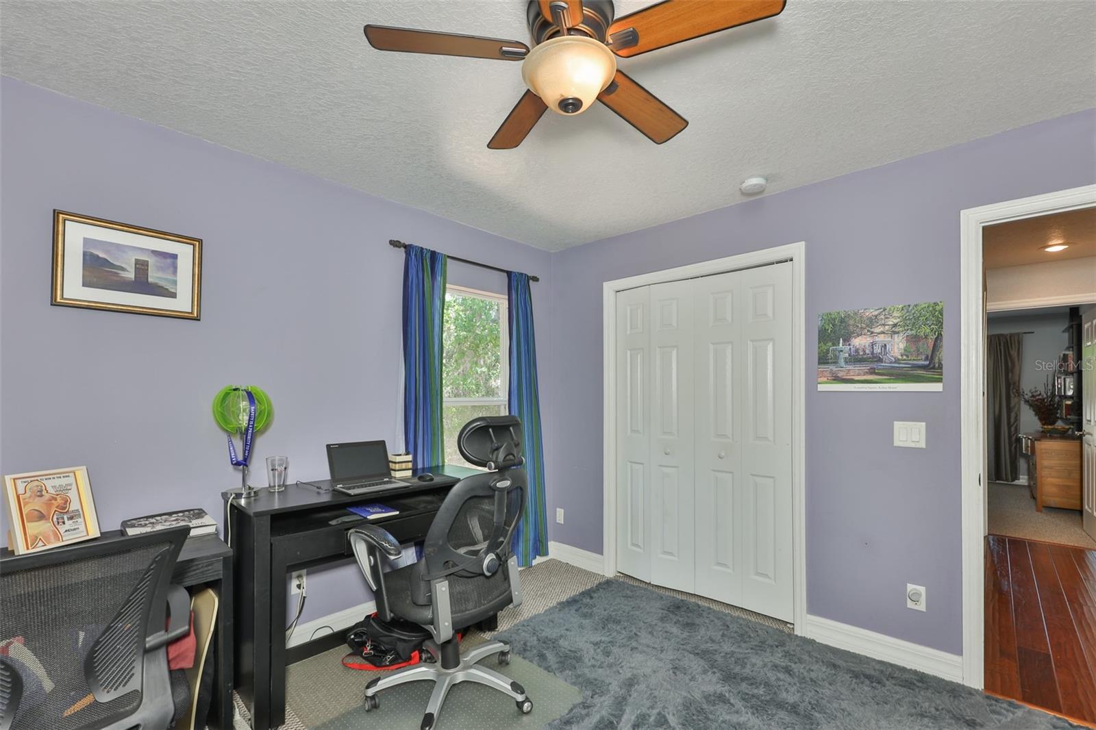 Listing photo id 25 for 1710 Surrey Trail