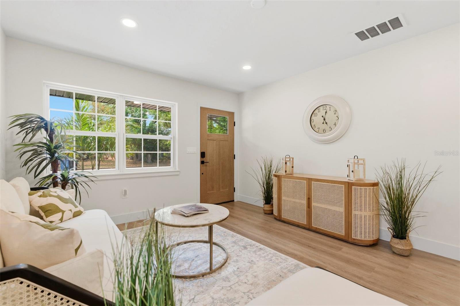 Image 10 of 64 For 8051 26th Avenue N