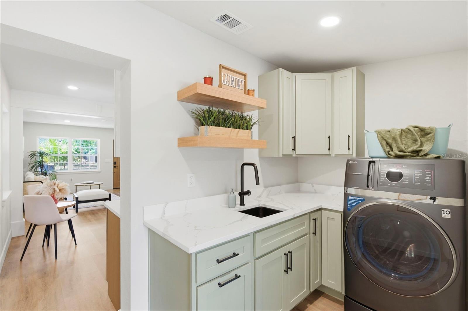 Image 22 of 64 For 8051 26th Avenue N