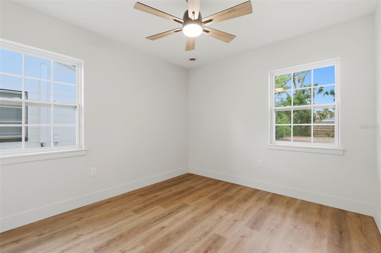 Image 33 of 64 For 8051 26th Avenue N