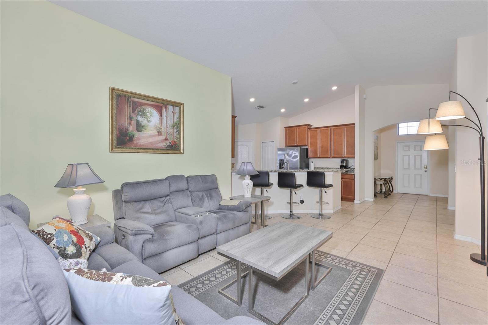 Image 12 of 55 For 10806 Whitecap Drive