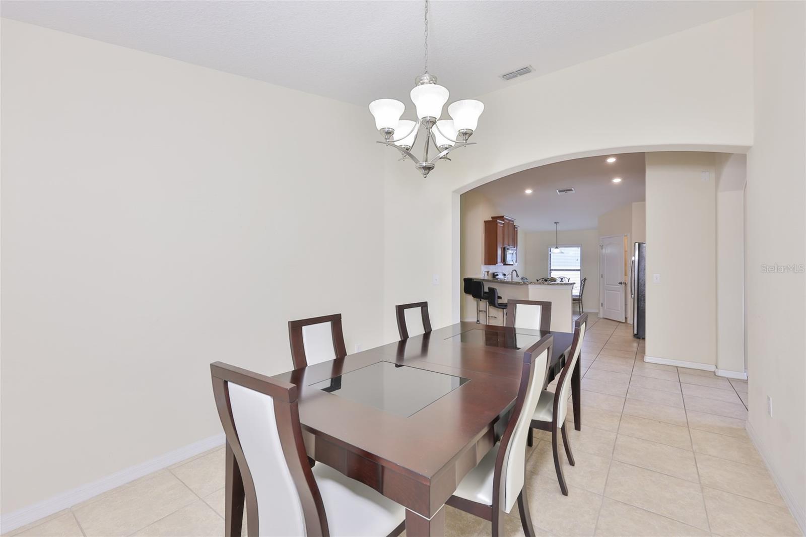 Image 16 of 55 For 10806 Whitecap Drive