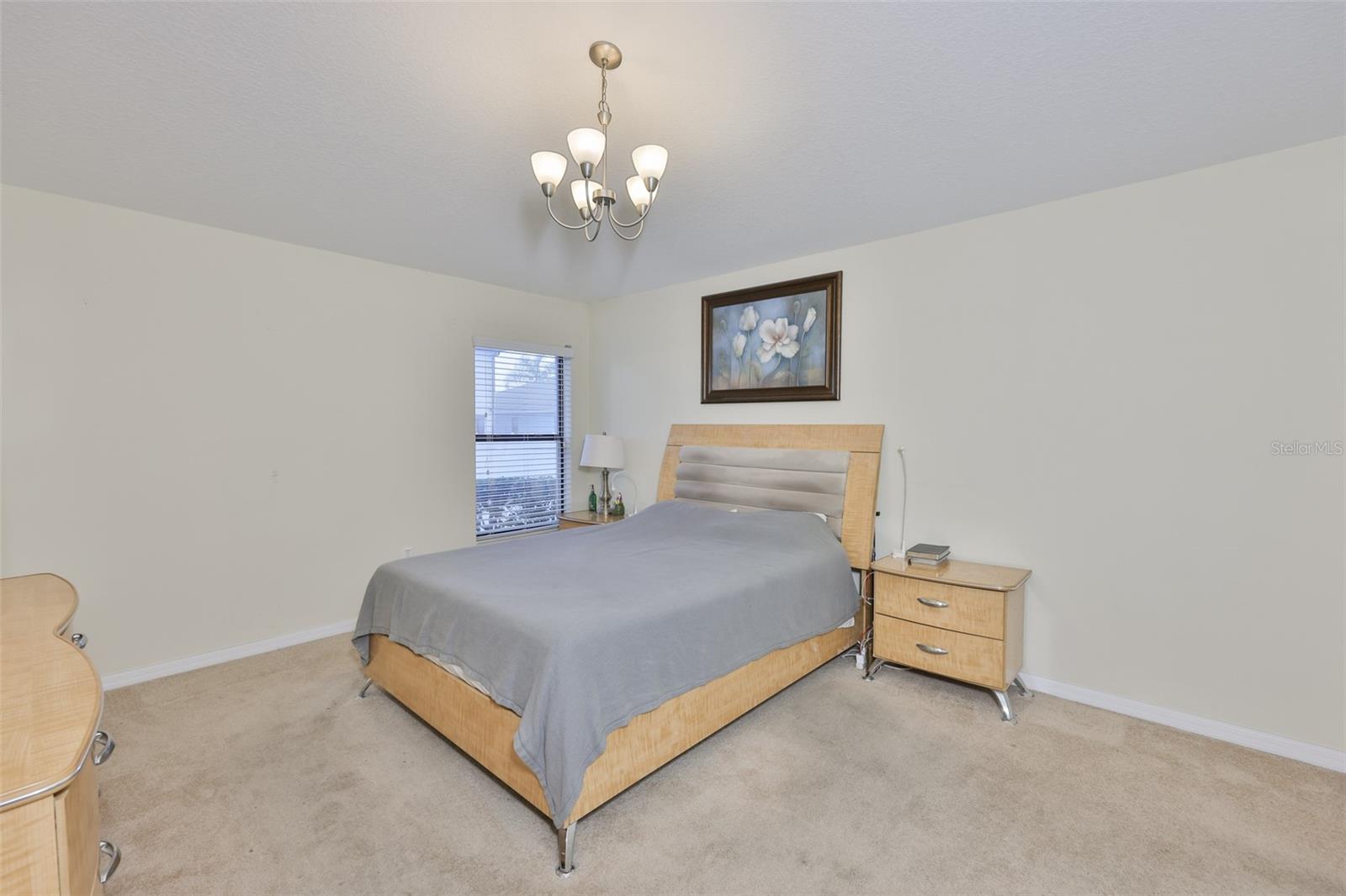 Image 20 of 55 For 10806 Whitecap Drive