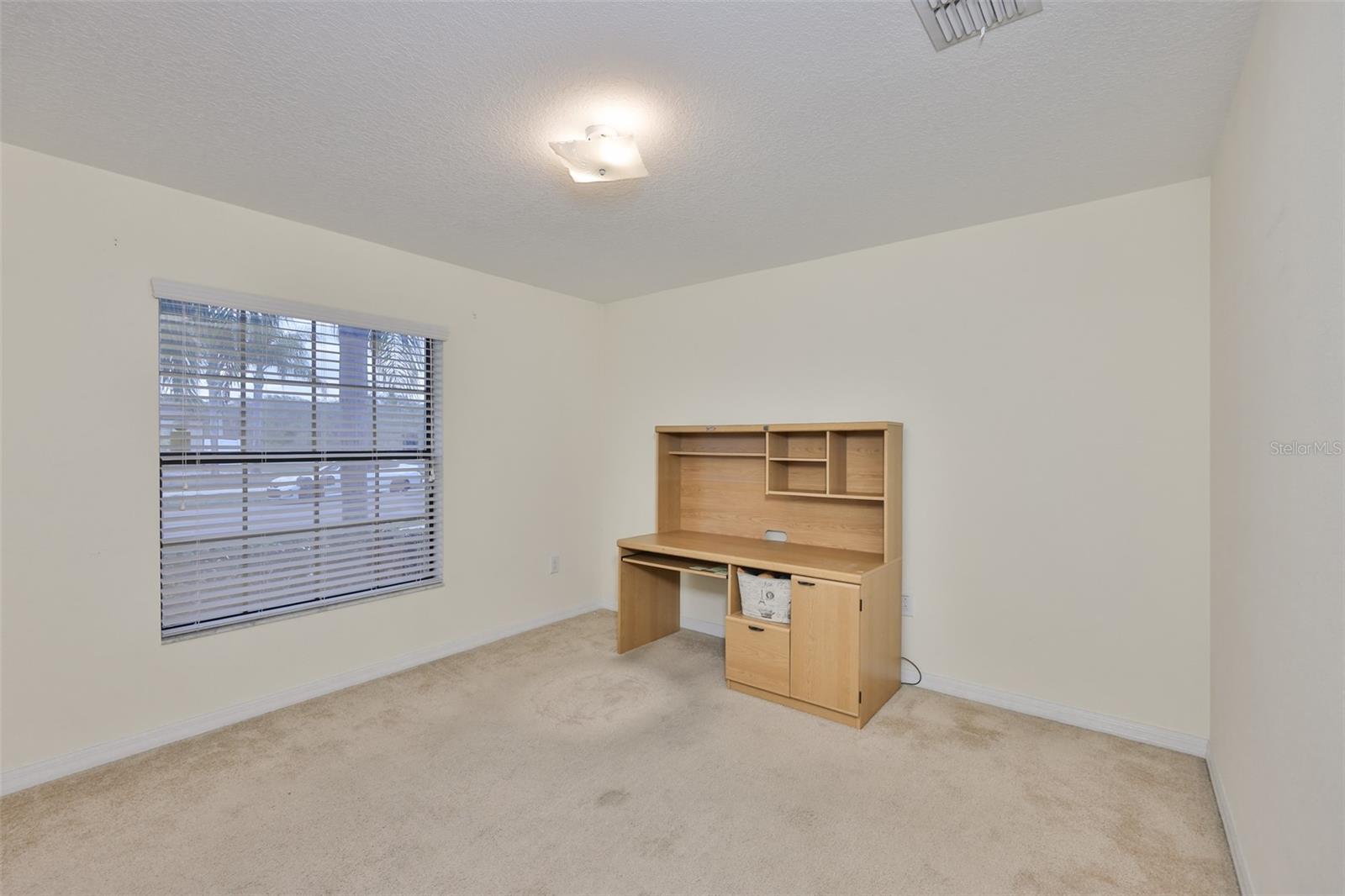 Image 25 of 55 For 10806 Whitecap Drive