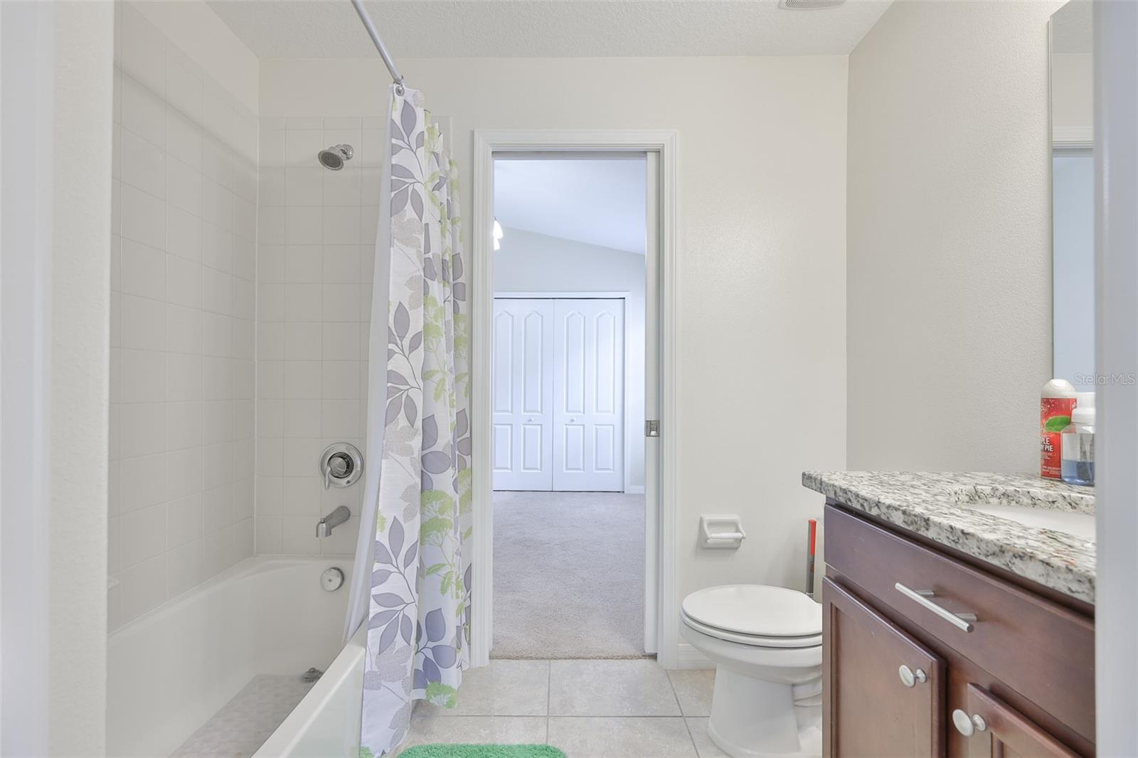 Image 34 of 55 For 10806 Whitecap Drive