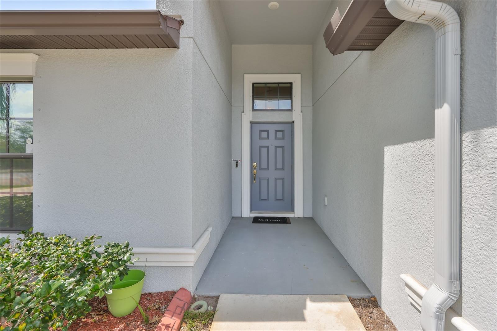 Image 5 of 55 For 10806 Whitecap Drive