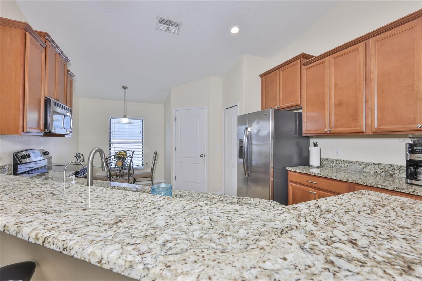 Image 9 of 55 For 10806 Whitecap Drive