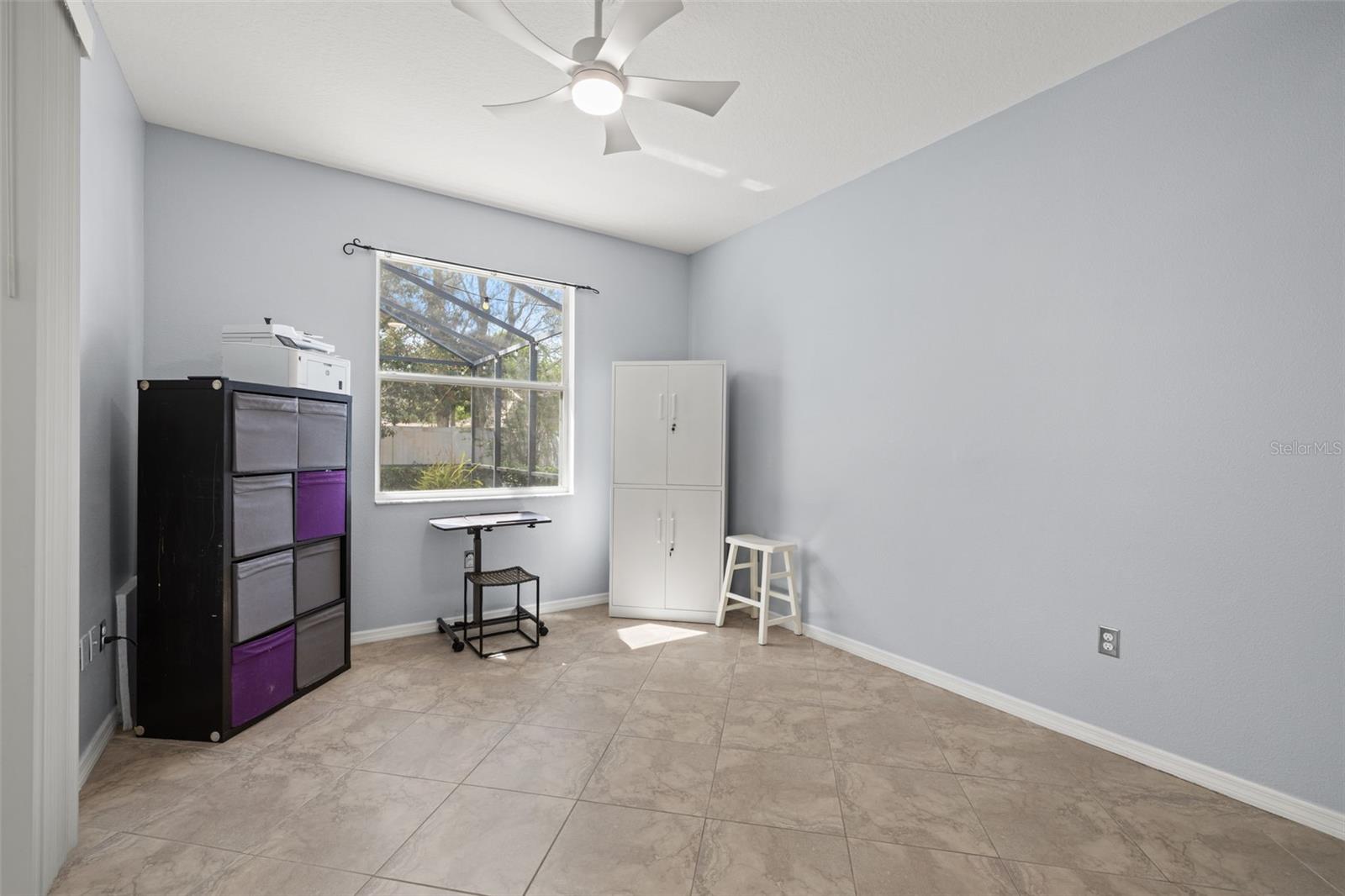 Listing photo id 19 for 1451 Laredo Avenue