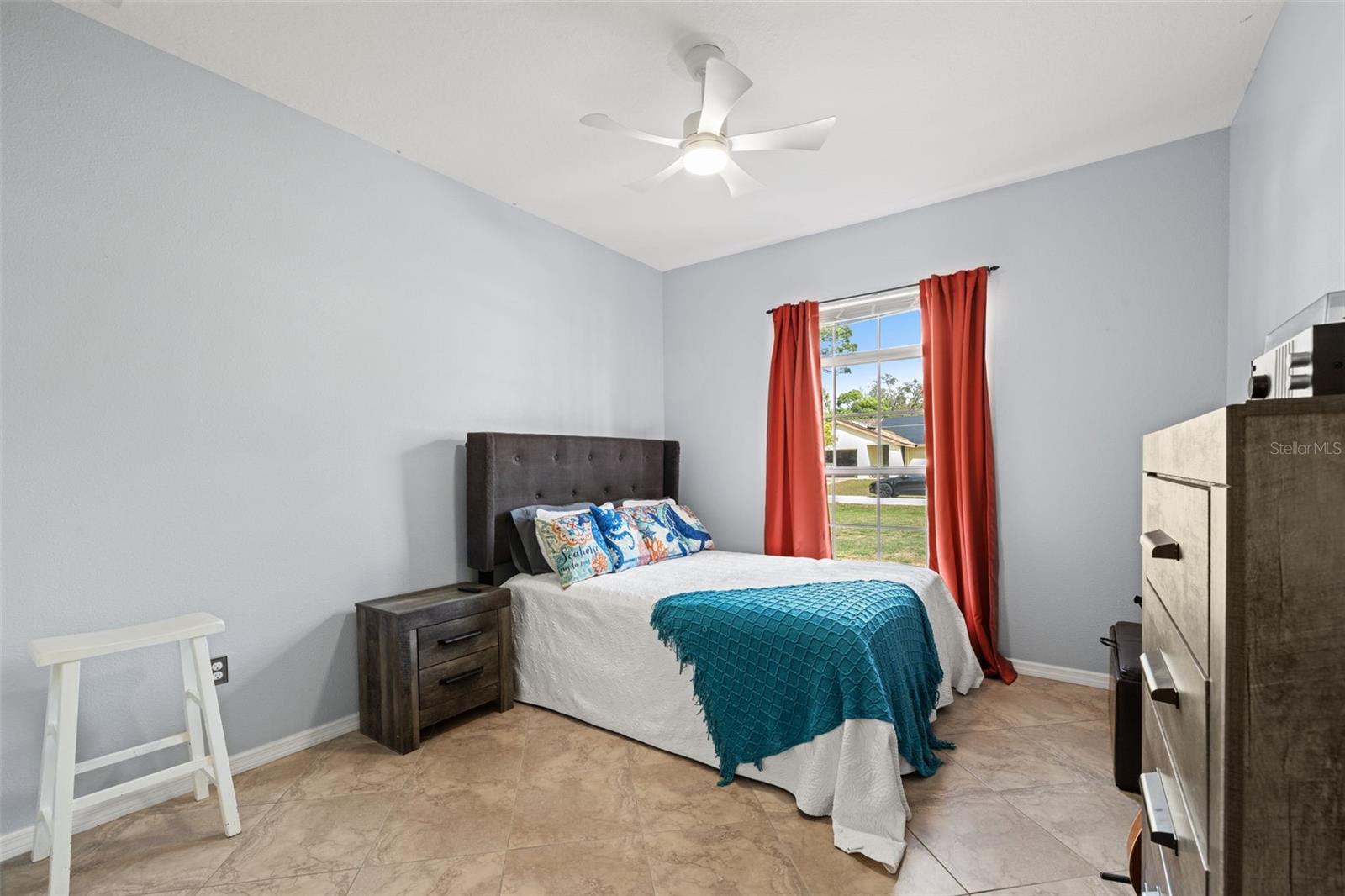 Listing photo id 21 for 1451 Laredo Avenue