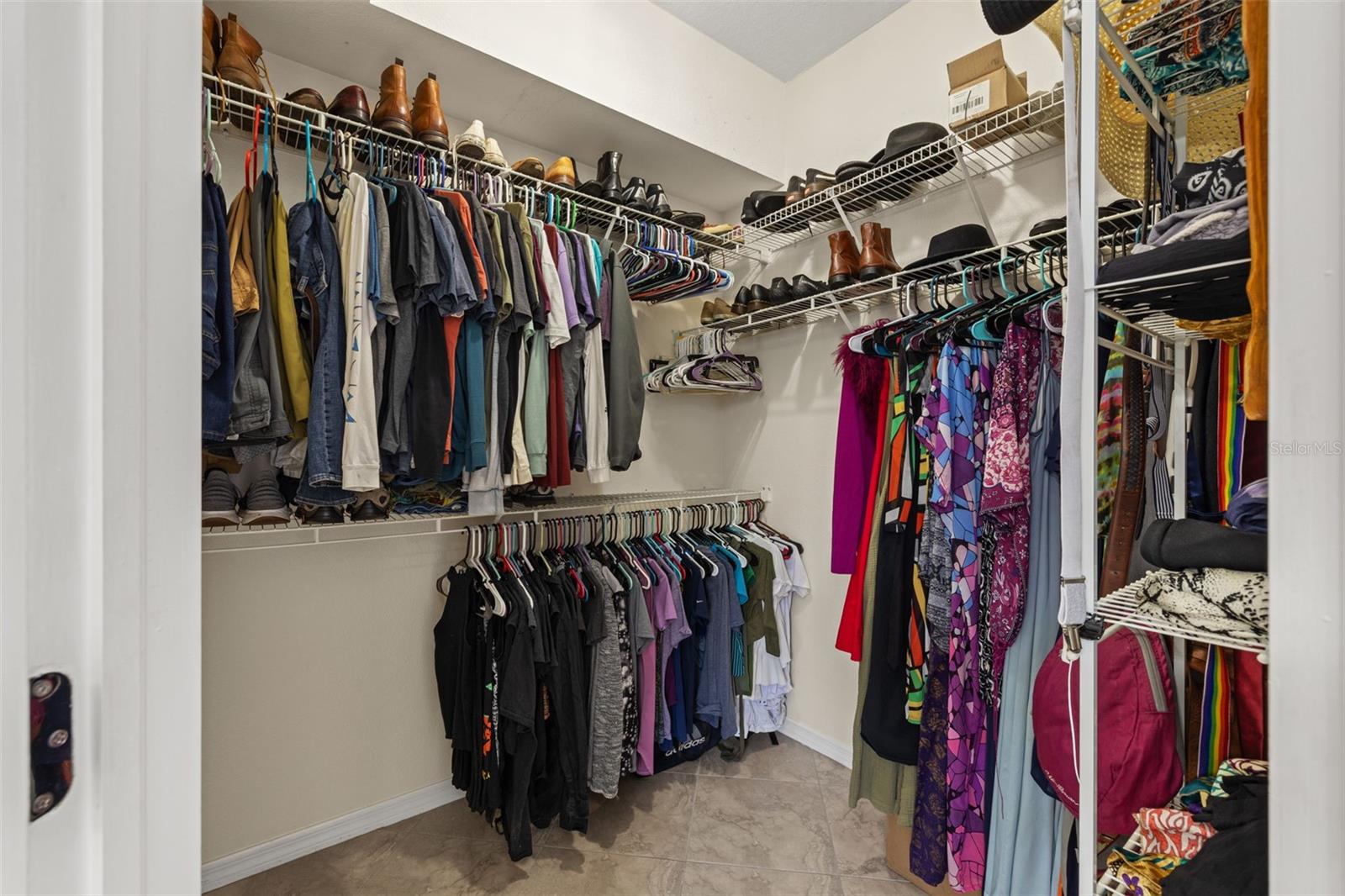 Listing photo id 24 for 1451 Laredo Avenue