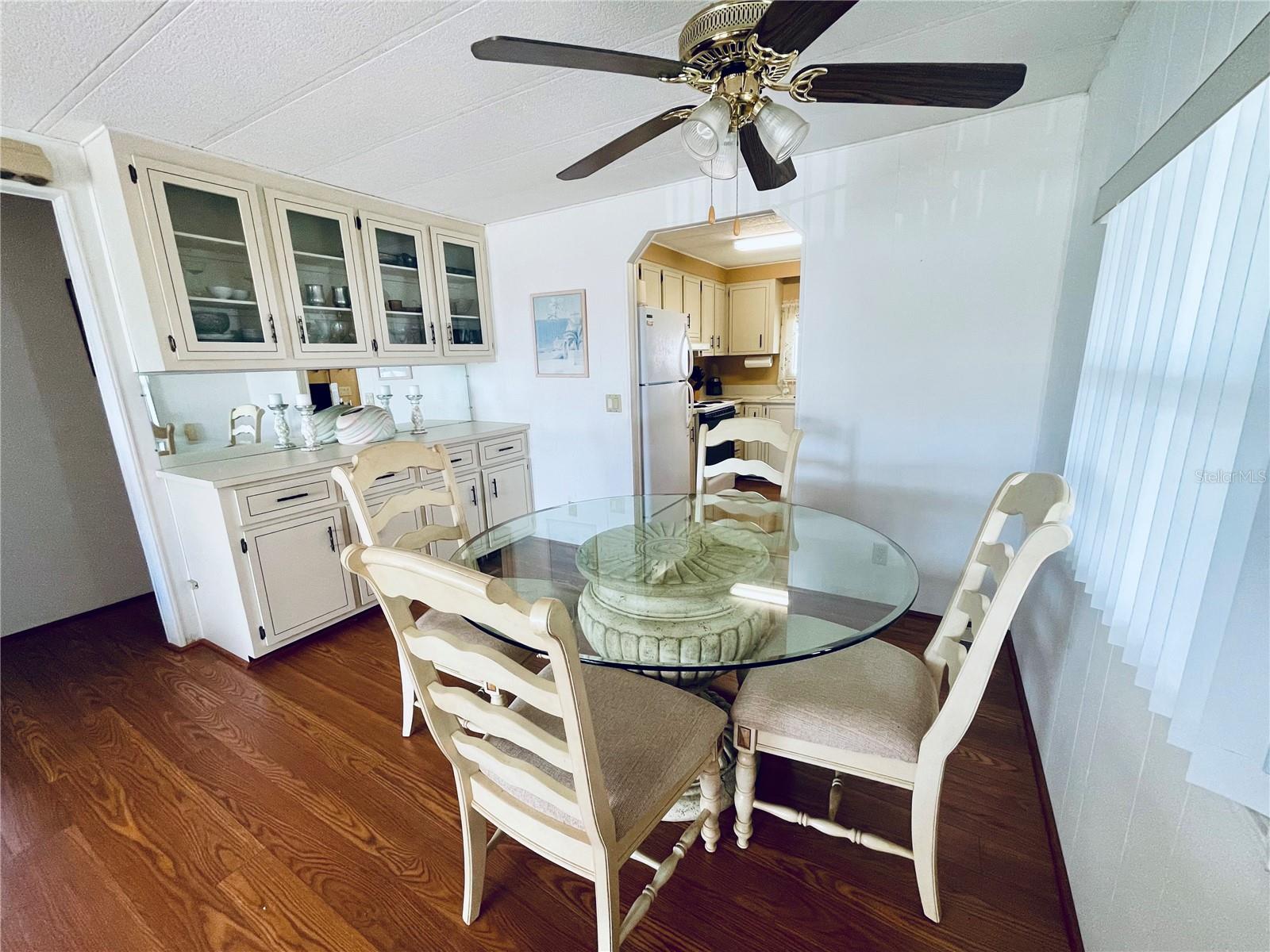 Image 5 of 25 For 140 Mountain Fir Drive