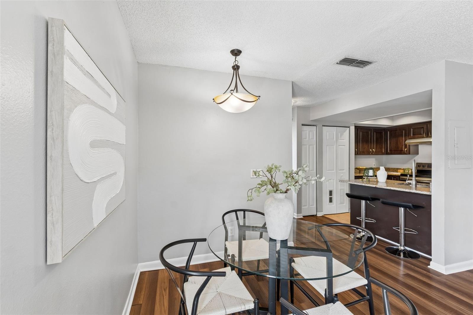 Image 9 of 29 For 201 Arrawana Avenue L