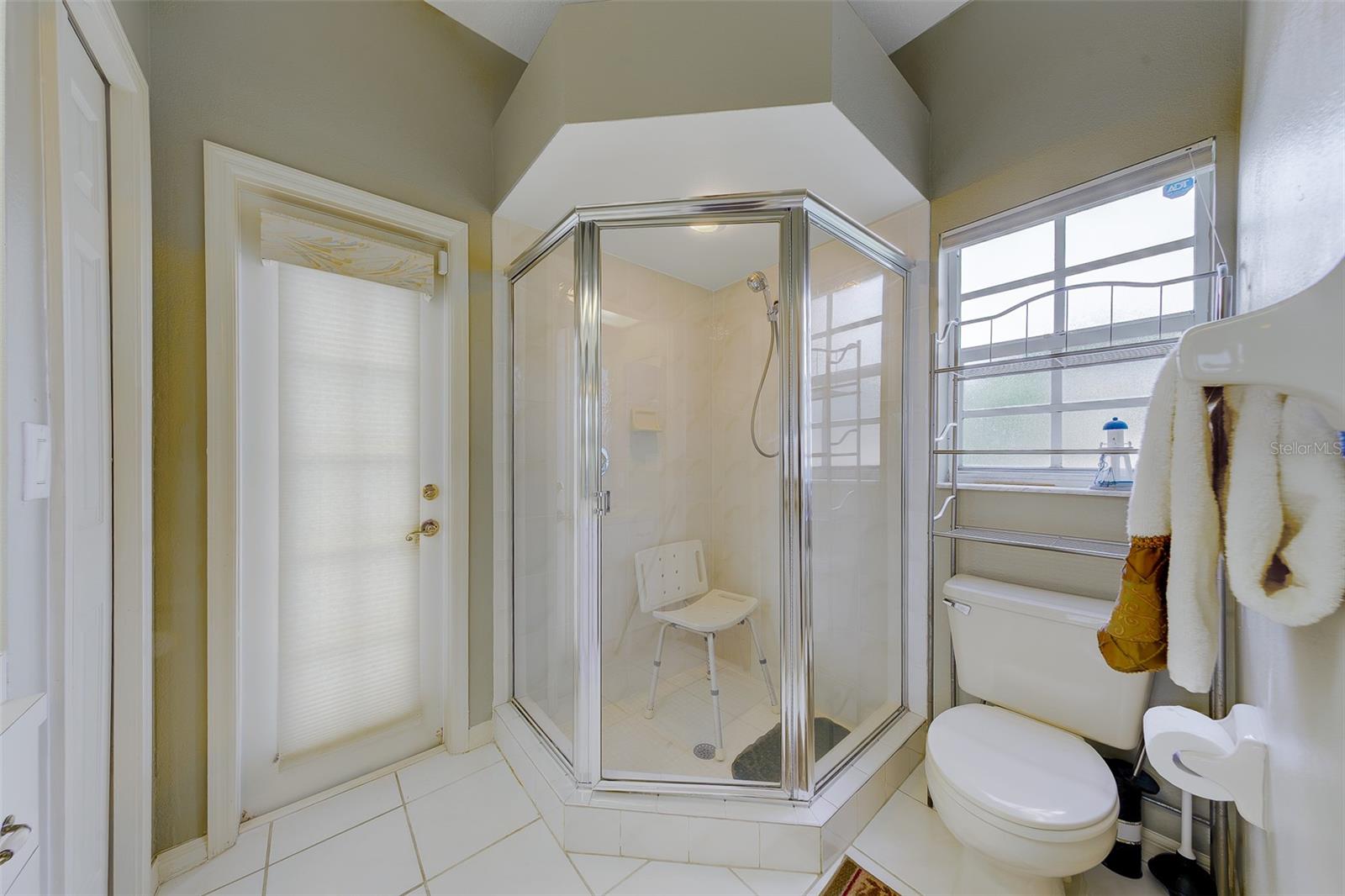 Image 49 of 71 For 3909 Talah Drive