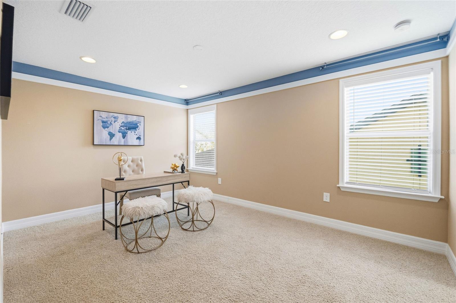 Image 12 of 33 For 4527 Scarlet Loop